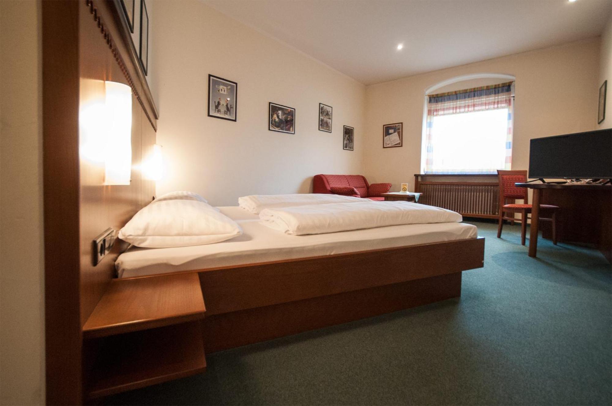 Hotel Gasthof Sonne Aschach an der Donau Εξωτερικό φωτογραφία