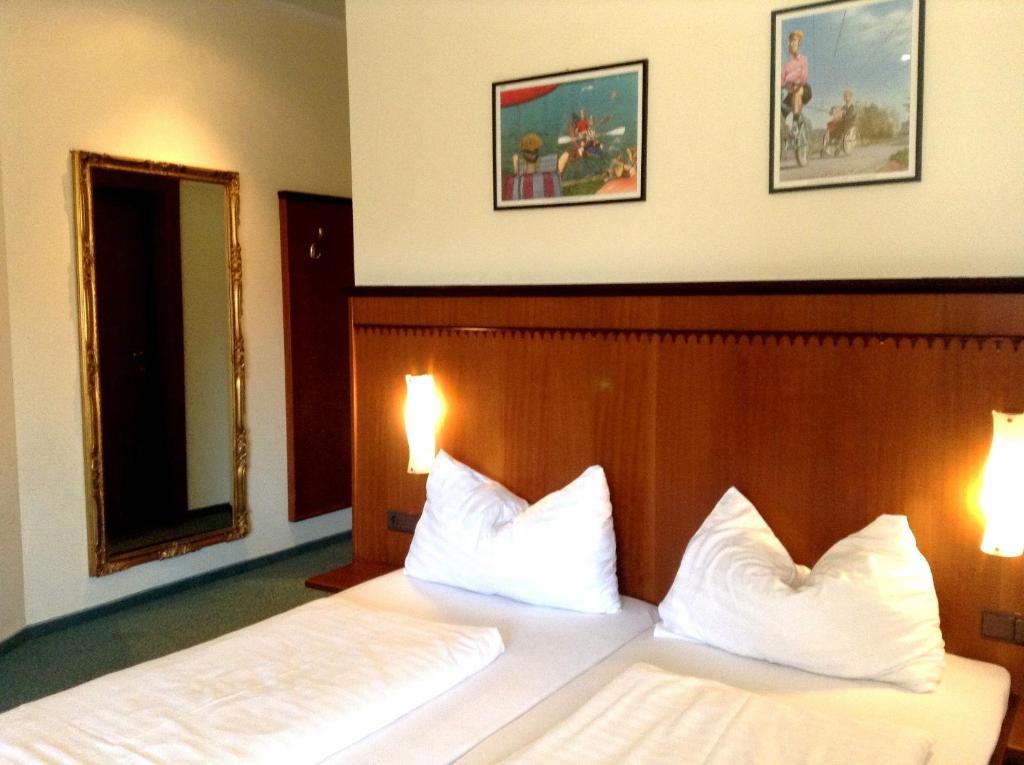 Hotel Gasthof Sonne Aschach an der Donau Εξωτερικό φωτογραφία