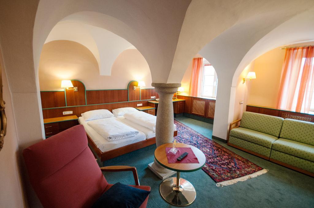 Hotel Gasthof Sonne Aschach an der Donau Εξωτερικό φωτογραφία